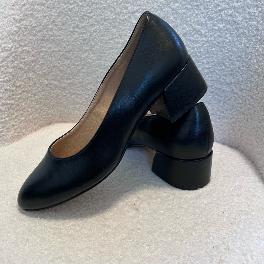 Journee Saarri Black Block Heel Pumps Slip On Shoes size 9 - Picture 3 of 6
